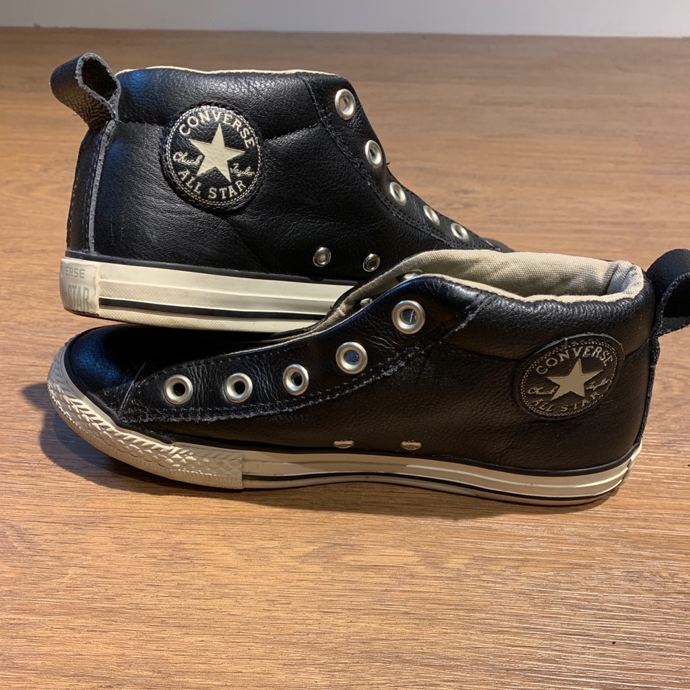 Leather Converse All ⭐️ Star